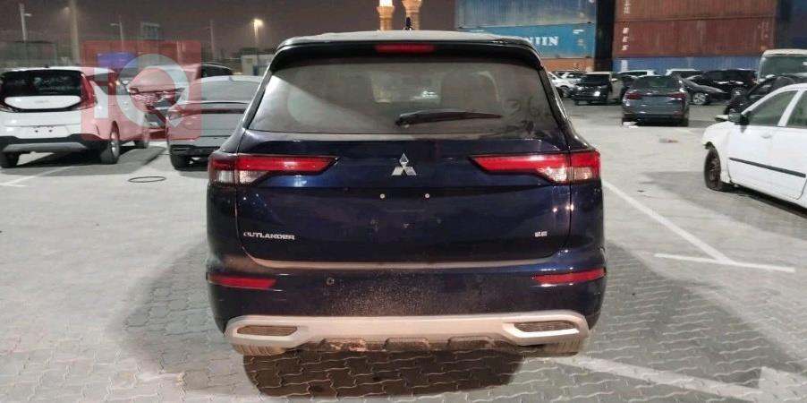 ميتسوبيشي اوتلاندر